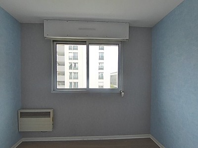 APPARTEMENT T4 A LOUER - VILLEURBANNE Onze-Novembre - 105.51 m2 - 1 290 &euro; charges comprises par mois