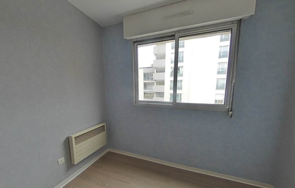 APPARTEMENT T4 A LOUER - VILLEURBANNE Onze-Novembre - 105.51 m2 - 1 290 &euro; charges comprises par mois