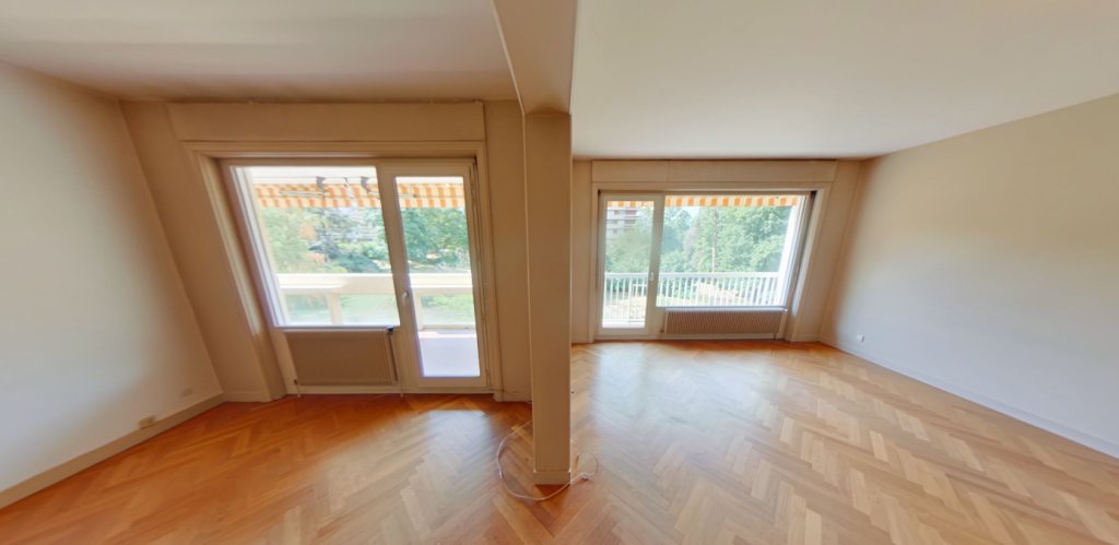 APPARTEMENT T5 A LOUER - ECULLY Valvert - 121.49 m2 - 2 030 &euro; charges comprises par mois