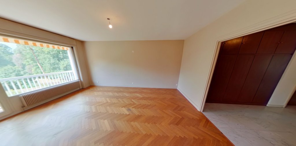 APPARTEMENT T5 A LOUER - ECULLY Valvert - 121.49 m2 - 2 030 &euro; charges comprises par mois