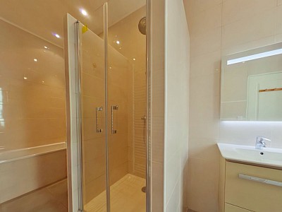 APPARTEMENT T5 A LOUER - LYON 1ER ARRONDISSEMENT Terreaux-Bat-d-Argent - 170.73 m2 - 2875€ charges comprises par mois