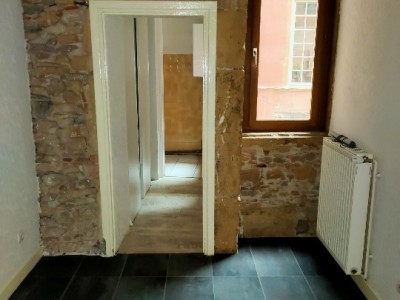 APPARTEMENT T2 A LOUER - LYON 2EME ARRONDISSEMENT - 72,05 m2 - 1190 € charges comprises par mois