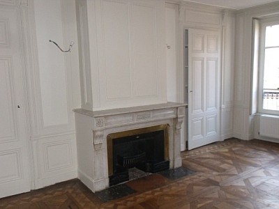 APPARTEMENT T5 A LOUER - LYON 2EME ARRONDISSEMENT Bellecour-Sala - 151.61 m2 - 1920€ charges comprises par mois