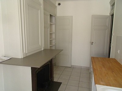 APPARTEMENT T5 A LOUER - LYON 2EME ARRONDISSEMENT Bellecour-Sala - 151.61 m2 - 1920€ charges comprises par mois