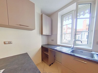APPARTEMENT T5 A LOUER - LYON 2EME ARRONDISSEMENT Vaubecour-Mairie - 137.63 m2 - 2210€ charges comprises par mois