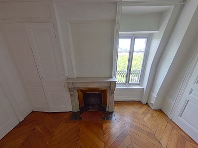 APPARTEMENT T5 A LOUER - LYON 2EME ARRONDISSEMENT Merciere-Grolee - 147.09 m2 - 1950€ charges comprises par mois