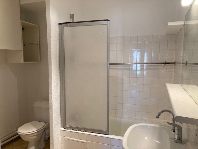 APPARTEMENT T5 A LOUER - LYON 2EME ARRONDISSEMENT Merciere-Grolee - 147.09 m2 - 1�850�&euro; charges comprises par mois