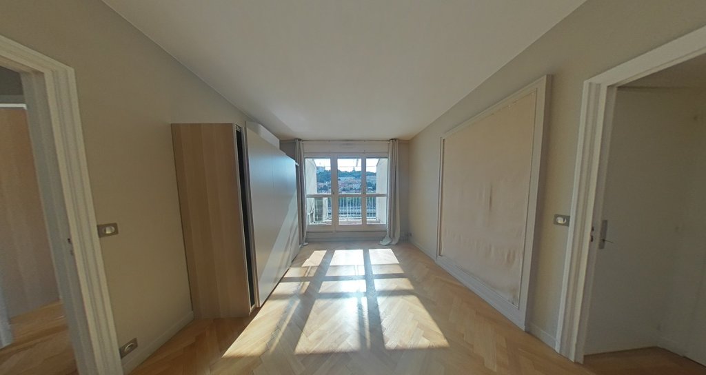 APPARTEMENT T5 A LOUER - LYON 2EME ARRONDISSEMENT La Bourse-Grenette - 164.95 m2 - 3 625 &euro; charges comprises par mois