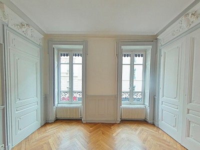 APPARTEMENT T5 A LOUER - LYON 3EME ARRONDISSEMENT Mutualite-Liberte - 134.04 m2 - 1�960�&euro; charges comprises par mois