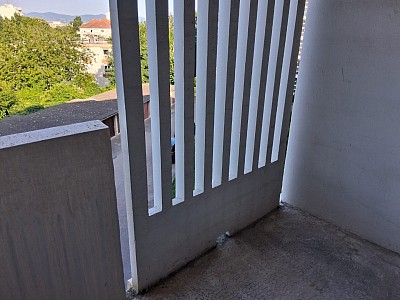 APPARTEMENT T5 A LOUER - LYON 5EME ARRONDISSEMENT Les Castors-Les Granges - 81.52 m2 - 1 130 € charges comprises par mois