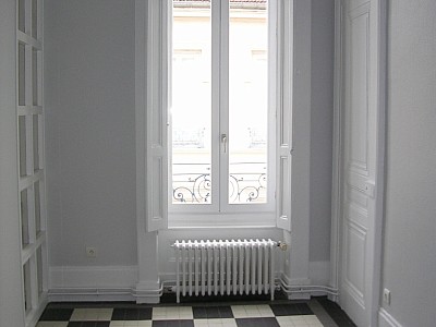 APPARTEMENT T5 - LYON 6EME ARRONDISSEMENT PONT LAFAYETTE - 105,97 m2 - LOUÉ