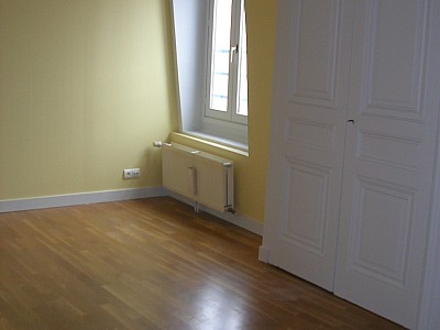 APPARTEMENT T5 - LYON 6EME ARRONDISSEMENT PONT LAFAYETTE - 105,97 m2 - LOUÉ