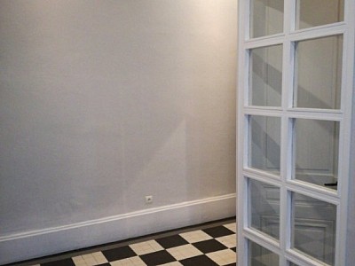 APPARTEMENT T5 - LYON 6EME ARRONDISSEMENT PONT LAFAYETTE - 105,97 m2 - LOUÉ