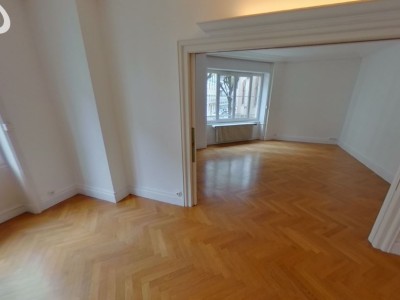 APPARTEMENT T5 A LOUER - LYON 6EME ARRONDISSEMENT - 151 m2 - 1735,23 € charges comprises par mois