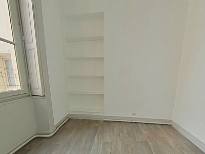 APPARTEMENT T5 A LOUER - LYON 6EME ARRONDISSEMENT l Helvetie - 127.01 m2 - 1992€ charges comprises par mois