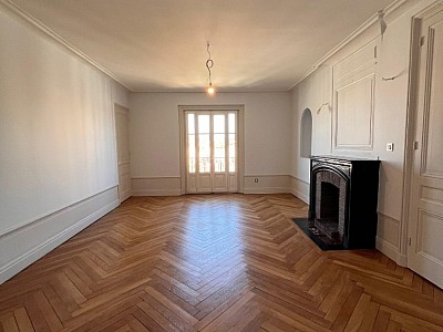 APPARTEMENT T5 A LOUER - LYON 6EME ARRONDISSEMENT Jules Ferry - 142.85 m2 - 2945€ charges comprises par mois