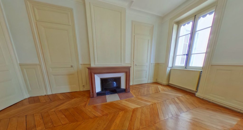 APPARTEMENT T5 A LOUER - LYON 6EME ARRONDISSEMENT Moliere - 165.04 m2 - 2�250�&euro; charges comprises par mois