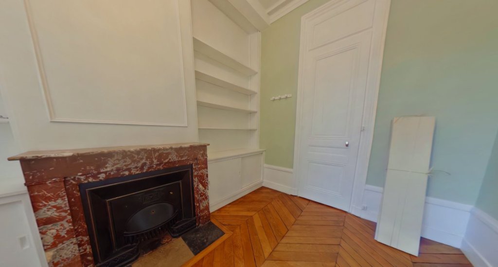 APPARTEMENT T5 A LOUER - LYON 6EME ARRONDISSEMENT Moliere - 165.04 m2 - 2�250�&euro; charges comprises par mois