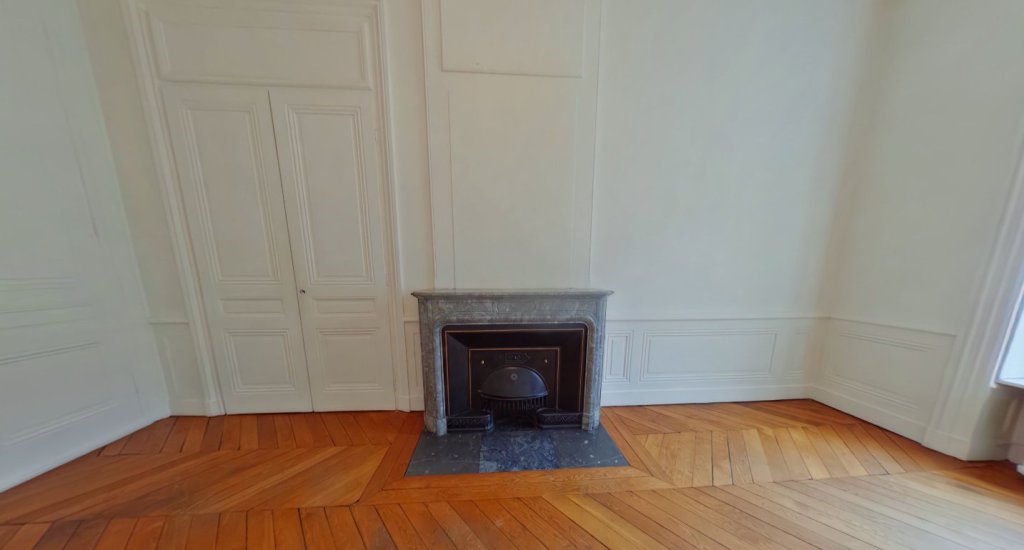 APPARTEMENT T5 A LOUER - LYON 6EME ARRONDISSEMENT Moliere - 165.04 m2 - 2�250�&euro; charges comprises par mois