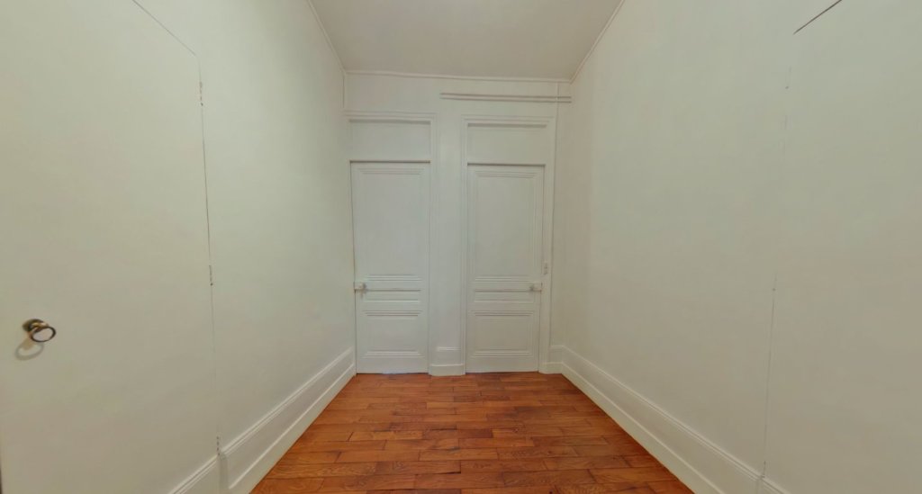 APPARTEMENT T5 A LOUER - LYON 6EME ARRONDISSEMENT Moliere - 165.04 m2 - 2�250�&euro; charges comprises par mois