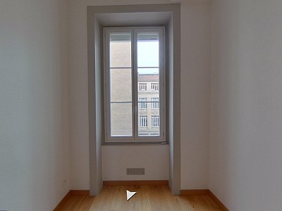 APPARTEMENT T5 A LOUER - LYON 6EME ARRONDISSEMENT Saxe-Bossuet - 122.67 m2 - 2 419,99 € charges comprises par mois