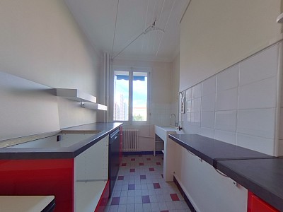 APPARTEMENT T5 A LOUER - LYON 6EME ARRONDISSEMENT Mairie - 90.67 m2 - 1 510 € charges comprises par mois