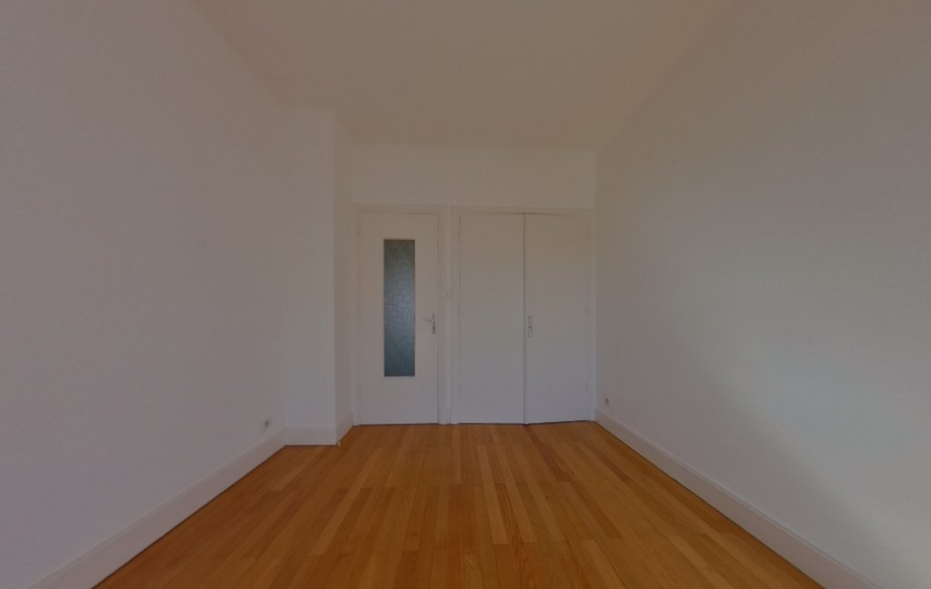 APPARTEMENT T5 A LOUER - LYON 6EME ARRONDISSEMENT Mairie - 90.67 m2 - 1 510 &euro; charges comprises par mois