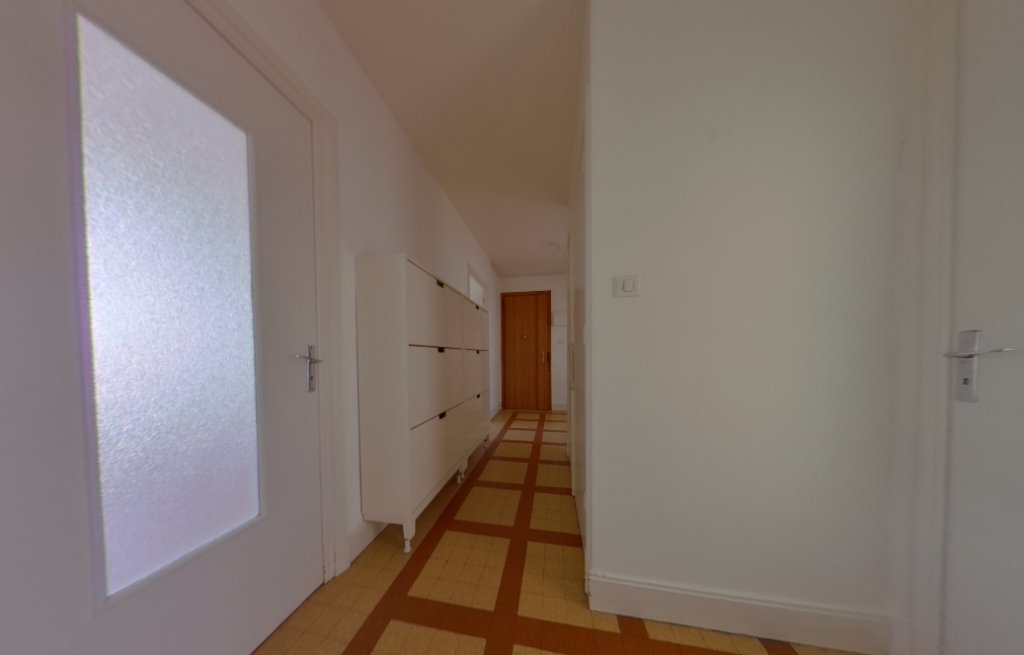 APPARTEMENT T5 A LOUER - LYON 6EME ARRONDISSEMENT Mairie - 90.67 m2 - 1 510 &euro; charges comprises par mois