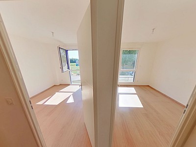 APPARTEMENT T5 A LOUER - MONTANAY - 99.86 m2 - 1072€ charges comprises par mois