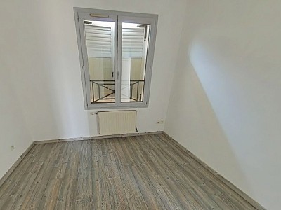 APPARTEMENT T5 A LOUER - RILLIEUX LA PAPE Perica-La Roue - 107.43 m2 - 1475€ charges comprises par mois