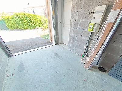 APPARTEMENT T5 A LOUER - RILLIEUX LA PAPE Perica-La Roue - 107.43 m2 - 1475€ charges comprises par mois