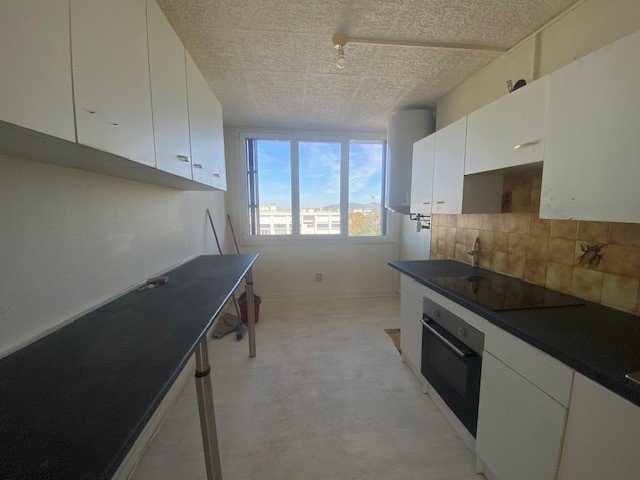 APPARTEMENT T5 A LOUER - STE FOY LES LYON Les-Provinces - 80.63 m2 - 1 200 &euro; charges comprises par mois