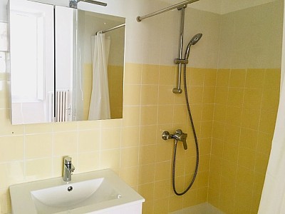 APPARTEMENT T6 A LOUER - LYON 2EME ARRONDISSEMENT Gailleton-A. Comte - 191.54 m2 - 2250€ charges comprises par mois