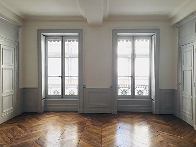 APPARTEMENT T6 A LOUER - LYON 2EME ARRONDISSEMENT Gailleton-A. Comte - 191.54 m2 - 2250€ charges comprises par mois
