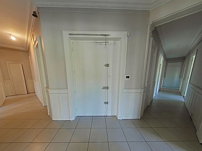 APPARTEMENT T6 A LOUER - LYON 2EME ARRONDISSEMENT Vaubecour-Mairie - 220.69 m2 - 3 140 € charges comprises par mois