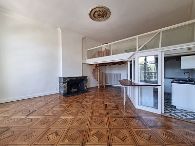 APPARTEMENT T6 A LOUER - LYON 2EME ARRONDISSEMENT Bellecour-Sala - 222.39 m2 - 2 185 &euro; charges comprises par mois