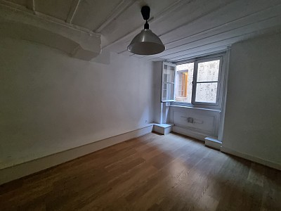 APPARTEMENT T6 A LOUER - LYON 2EME ARRONDISSEMENT Bellecour-Sala - 222.39 m2 - 2 185 &euro; charges comprises par mois