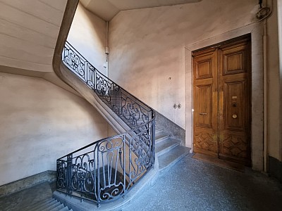 APPARTEMENT T6 A LOUER - LYON 2EME ARRONDISSEMENT Bellecour-Sala - 222.39 m2 - 2 185 &euro; charges comprises par mois