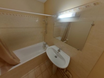 APPARTEMENT T6 A LOUER - LYON 3EME ARRONDISSEMENT - 136.24 m2 - 1795 € charges comprises par mois
