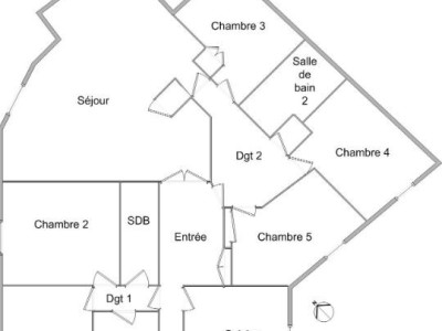 APPARTEMENT T6 A LOUER - LYON 3EME ARRONDISSEMENT - 136.24 m2 - 1795 € charges comprises par mois