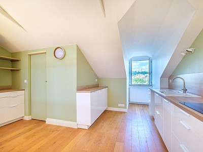 APPARTEMENT T6 A LOUER - LYON 6EME ARRONDISSEMENT Moliere - 167.23 m2 - 3240€ charges comprises par mois
