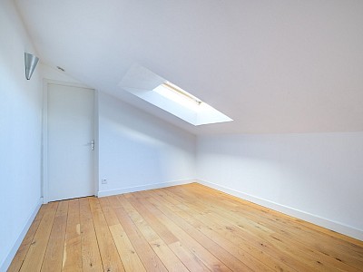 APPARTEMENT T6 A LOUER - LYON 6EME ARRONDISSEMENT Moliere - 167.23 m2 - 3240€ charges comprises par mois