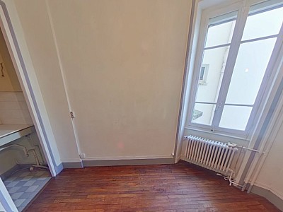 APPARTEMENT T6 A LOUER - LYON 6EME ARRONDISSEMENT l Europe - 218.35 m2 - 2500€ charges comprises par mois