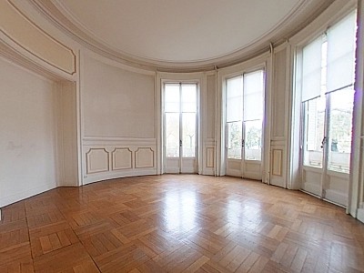 APPARTEMENT T6 A LOUER - LYON 6EME ARRONDISSEMENT Les Belges - 197.68 m2 - 3 332,61 &euro; charges comprises par mois