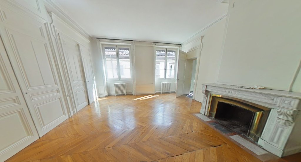 APPARTEMENT T7 A LOUER - LYON 2EME ARRONDISSEMENT Bellecour-a Gourjus - 279.98 m2 - 3 170 &euro; charges comprises par mois