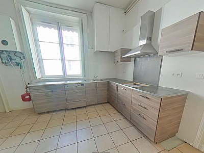APPARTEMENT T7 A LOUER - LYON 2EME ARRONDISSEMENT Bellecour-a Gourjus - 279.98 m2 - 3 170 &euro; charges comprises par mois