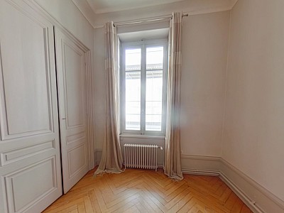 APPARTEMENT T7 A LOUER - LYON 2EME ARRONDISSEMENT Vaubecour-Mairie - 224.36 m2 - 3 150 € charges comprises par mois