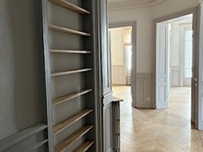 APPARTEMENT T7 A LOUER - LYON 2EME ARRONDISSEMENT Vaubecour-Mairie - 224.36 m2 - 3 150 &euro; charges comprises par mois
