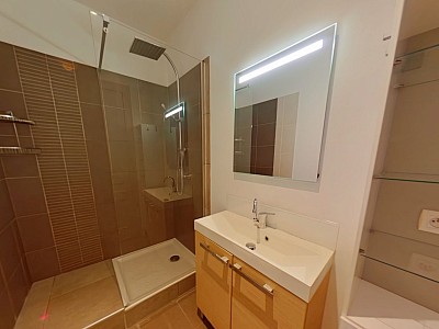 APPARTEMENT T7 A LOUER - LYON 2EME ARRONDISSEMENT Vaubecour-Mairie - 224.36 m2 - 3 150 &euro; charges comprises par mois