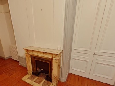 APPARTEMENT T7 A LOUER - LYON 6EME ARRONDISSEMENT - 219.09 m2 - 2230 € charges comprises par mois